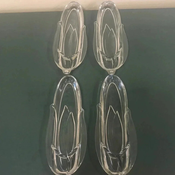 Vintage glass corn on the cob dishes with butter and spoon holder. Set of four. - Picture 1 of 6